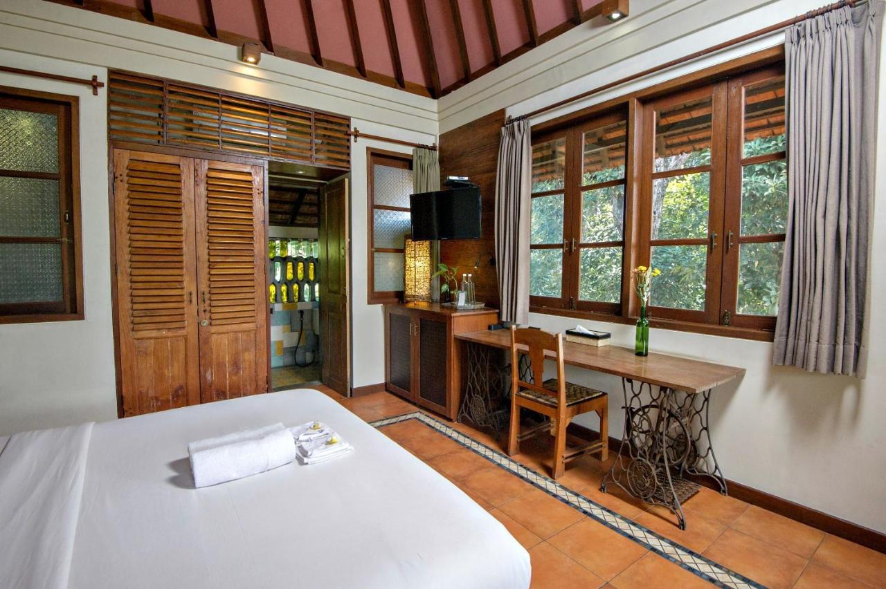 Omah Apik Hotell Ubud Exteriör bild